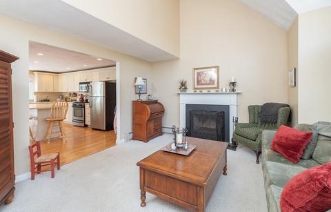 19 Carleton Dr, Mashpee, MA 02649 photo 3