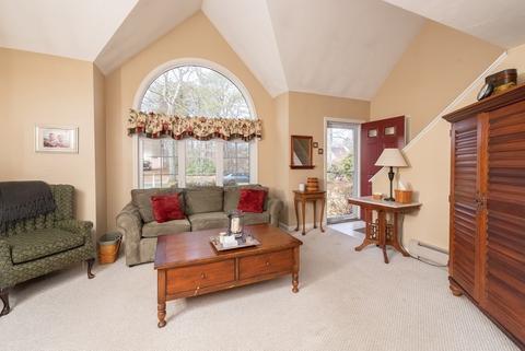 19 Carleton Dr, Mashpee, MA 02649 photo 4