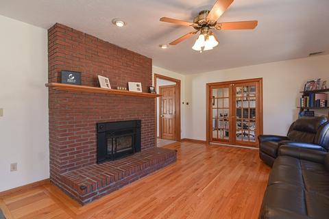 133 Glenview St, Upton, MA 01568 photo 13