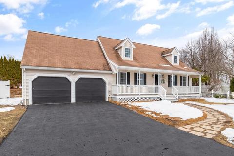 12 Adelaide Cir, Worcester, MA 01606 photo 1