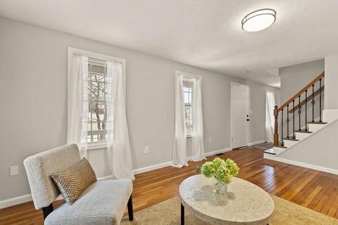 12 Adelaide Cir, Worcester, MA 01606 photo 9