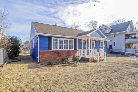 57 Merwin St, Springfield, MA 01107 photo 3
