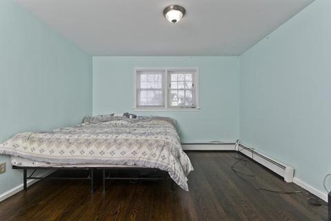57 Merwin St, Springfield, MA 01107 photo 24