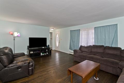 57 Merwin St, Springfield, MA 01107 photo 15