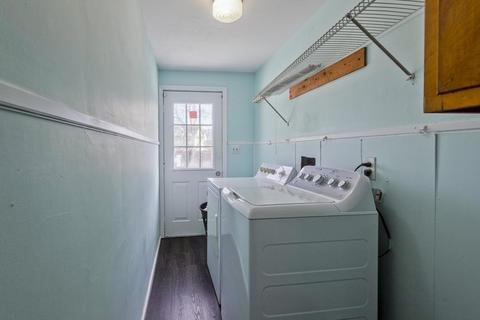 57 Merwin St, Springfield, MA 01107 photo 26