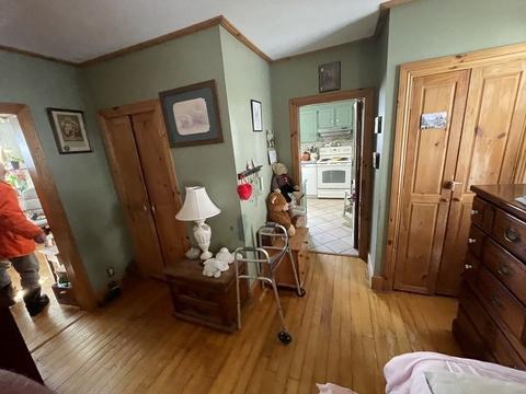 14 Jay St, Gardner, MA 01440 photo 6
