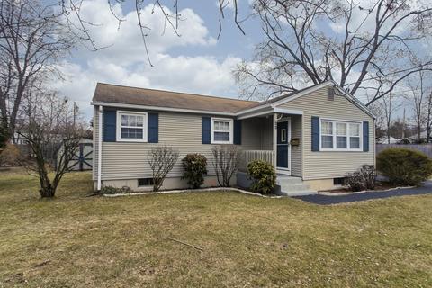 22 Keyes Dr, Chicopee, MA 01020 photo 29