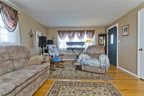 22 Keyes Dr, Chicopee, MA 01020 photo 10