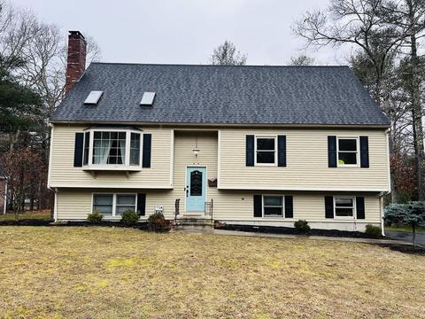 4 Old Plate Rd, Wareham, MA 02576