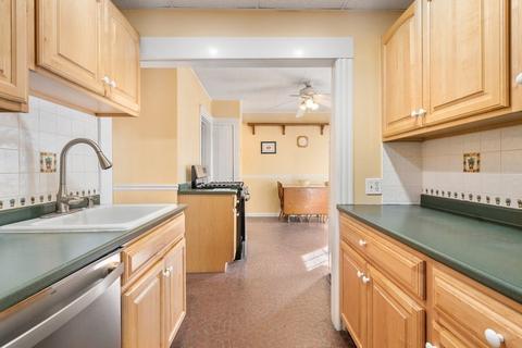 103 Beaconsfield Rd, Worcester, MA 01602 photo 10
