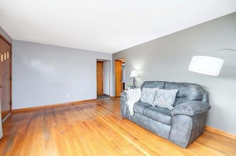 41 Hardy St, Springfield, MA 01129 photo 13