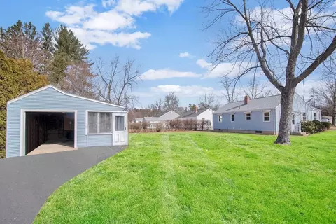 94 Aldrew Ter, Springfield, MA 01119 photo 36