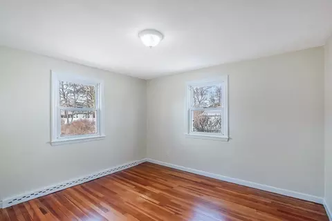 94 Aldrew Ter, Springfield, MA 01119 photo 27
