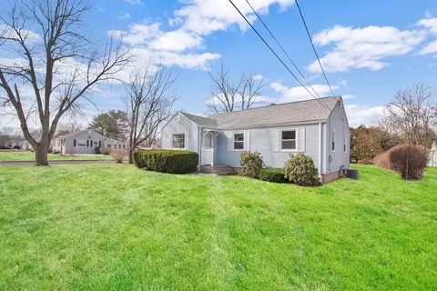 94 Aldrew Ter, Springfield, MA 01119 photo 7