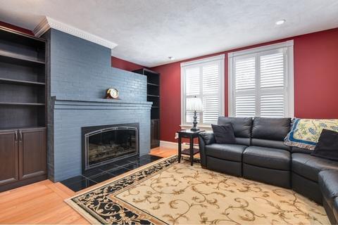 1659 Great Plain Ave, Needham, MA 02492 photo 4