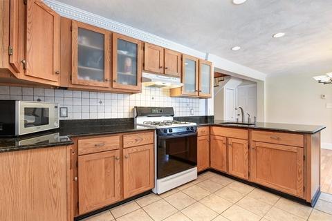 1659 Great Plain Ave, Needham, MA 02492 photo 11