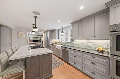 10 Kings Rd, Canton, MA 02021 photo 4