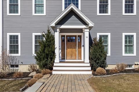 14 Forest St, Manchester, MA 01944 photo 5