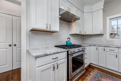 14 Forest St, Manchester, MA 01944 photo 12