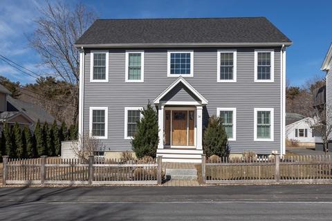 14 Forest St, Manchester, MA 01944 photo 1