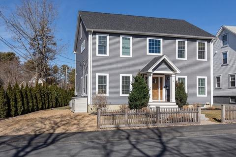 14 Forest St, Manchester, MA 01944 photo 2