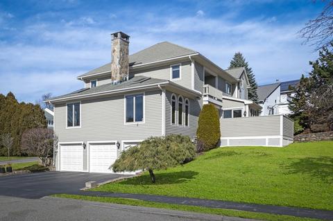 49 Gerald Rd, Marblehead, MA 01945 photo 4
