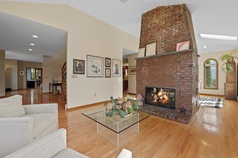 49 Gerald Rd, Marblehead, MA 01945 photo 16