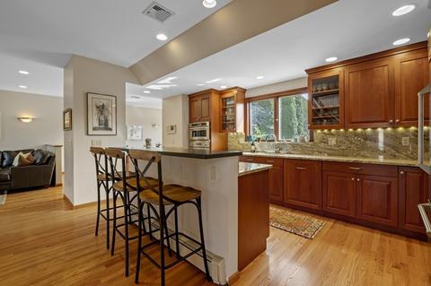 49 Gerald Rd, Marblehead, MA 01945 photo 7