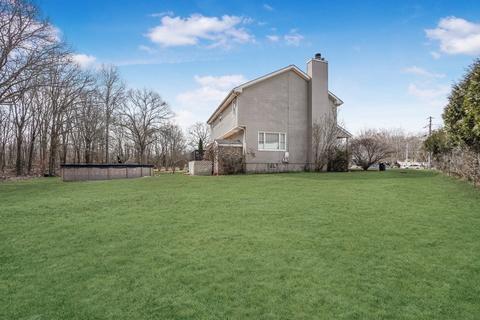 405 Blossom Hill Dr, Fall River, MA 02722 photo 34