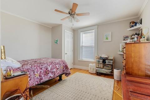 14 Trask St, Gloucester, MA 01930 photo 9