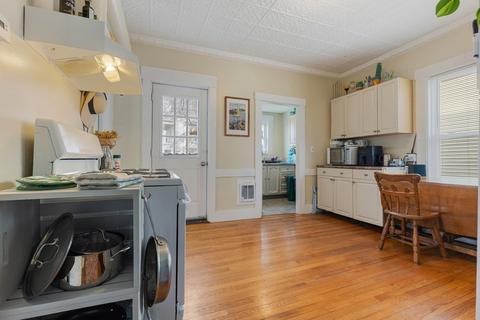 14 Trask St, Gloucester, MA 01930 photo 7