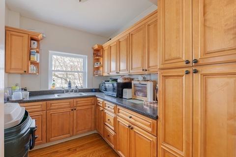 14 Trask St, Gloucester, MA 01930 photo 12