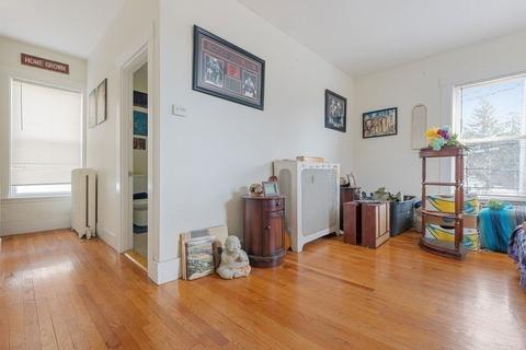 14 Trask St, Gloucester, MA 01930 photo 16