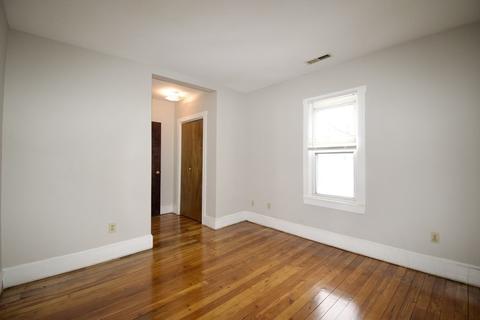 66 Grenada, Springfield, MA 01108 photo 6