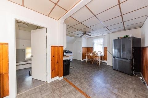 189 Hamlet St, Fall River, MA 02724 photo 28