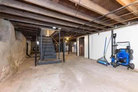 189 Hamlet St, Fall River, MA 02724 photo 40