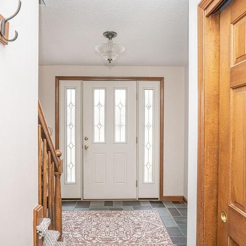 3 Powers Ln, Attleboro, MA 02703 photo 3