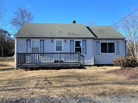 9 Richfield Ave, Ware, MA 01082 photo 1