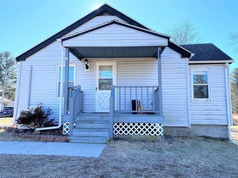 9 Richfield Ave, Ware, MA 01082 photo 4