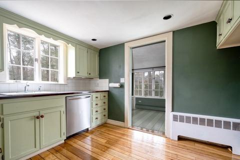 54 Whitcomb Ave, Hingham, MA 02043 photo 10