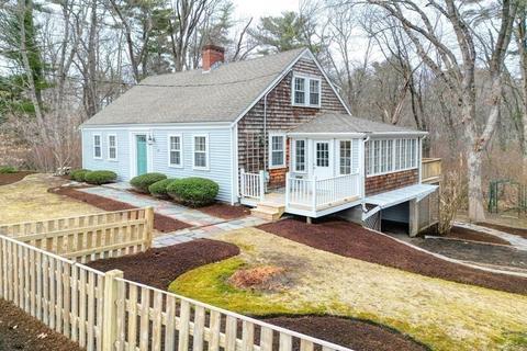 54 Whitcomb Ave, Hingham, MA 02043 photo 2