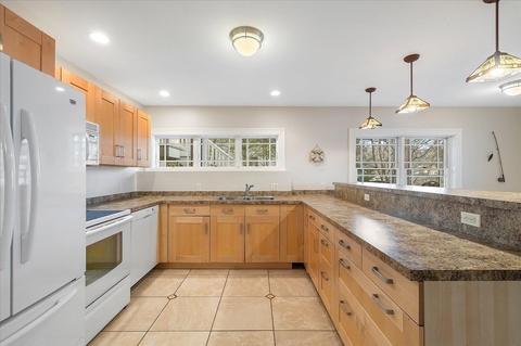 25 Marsh Rd, Sutton, MA 01590 photo 30