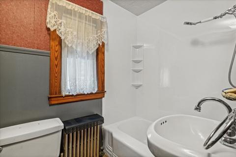 97 D St, Athol, MA 01331 photo 12