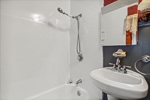 97 D St, Athol, MA 01331 photo 13