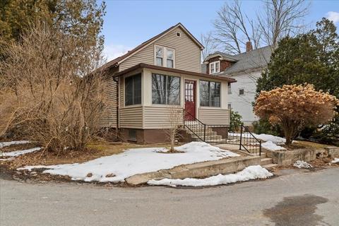 97 D St, Athol, MA 01331 photo 2