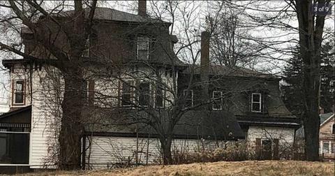 61 E Main St, Orange, MA 01364 photo 2