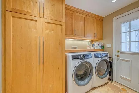 104 Brook Rd, Sharon, MA 02067 photo 9