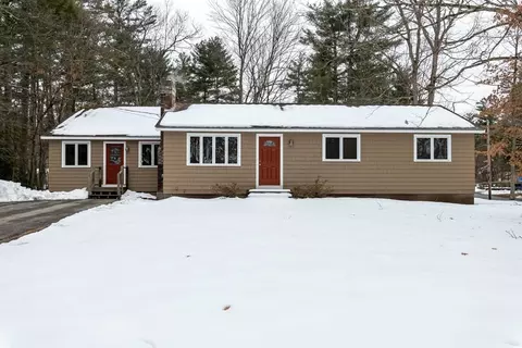 1 Cedar Cir, Townsend, MA 01469 photo 1