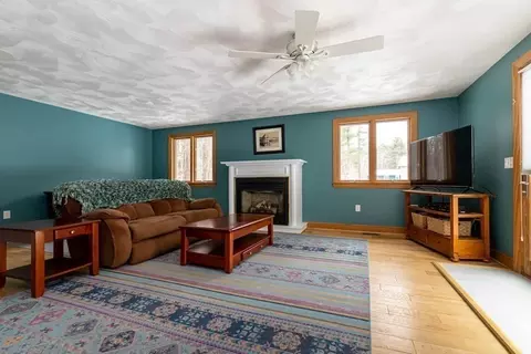 1 Cedar Cir, Townsend, MA 01469 photo 9