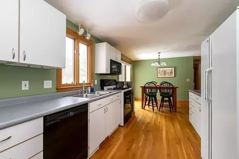 1 Cedar Cir, Townsend, MA 01469 photo 13